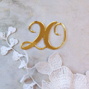 Cyfra 20 złota pleksi PL51