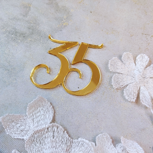 Cyfra 35 złota pleksi PL53