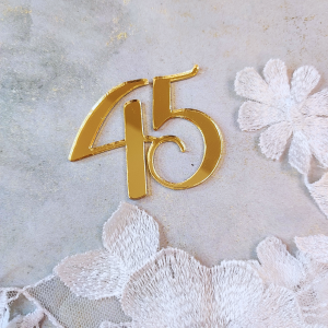 Cyfra 45 złota pleksi PL55