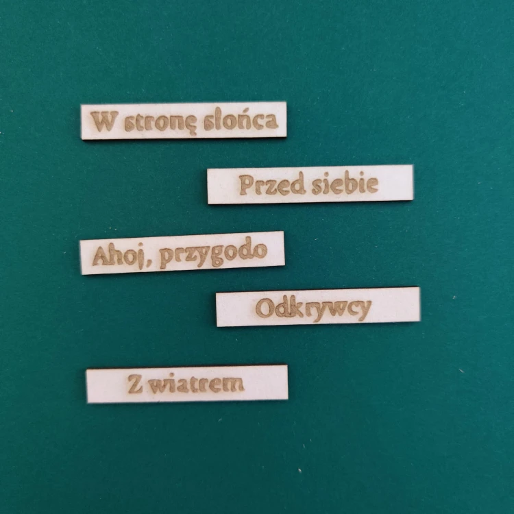 e03c2f6b-3ed8-48d9-8aba-58a91c97c1cf.jpg