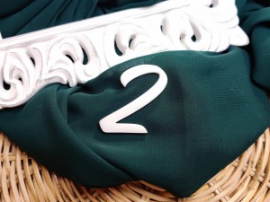 Cyfra 2 biała pleksi PL452