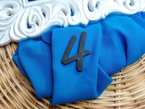 Cyfra 4 czarna matowa pleksi PL464