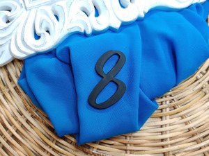 Cyfra 8 czarna matowa pleksi PL468