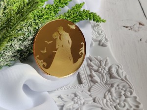 Młoda Para 7 grawer na pleksi ZŁOTO SL58