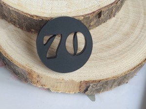Cyfra 70 CZARNY MAT pleksi  MM68