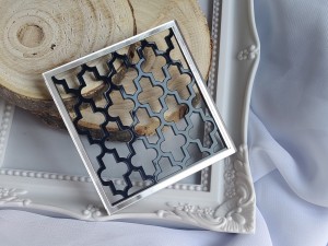 Tło kwadrat CZARNA pleksi plus SREBRNA ramka  MM129