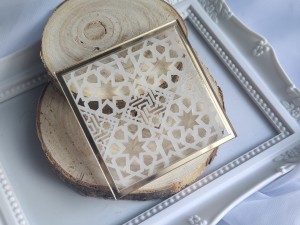 Tło kwadrat 10 MROŻONA pleksi plus ZŁOTA ramka  MM149