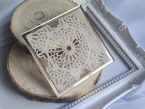 Tło kwadrat 12 MROŻONA pleksi plus ZŁOTA ramka  MM153