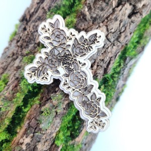 Tekturka Krzyż z kwiatami ażur - dwie warstwy KM03