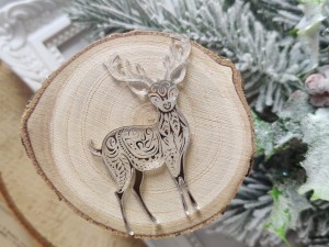 Jeleń grawer SREBRNA pleksi ZM13