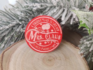 Znaczek Mrs. Claus CZERWONY laminat ZM48