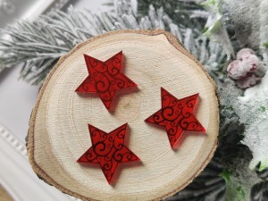 Gwiazdki zestaw 3 szt grawer CZERWONA pleksi ZM60