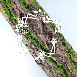 Tekturka Ramka z Kwiatami na pudełko z okienkiem F35