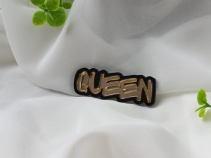 Napis QUEEN kolor z ramką  ML57