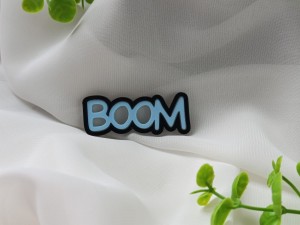 Napis BOOM kolor z ramką  ML58